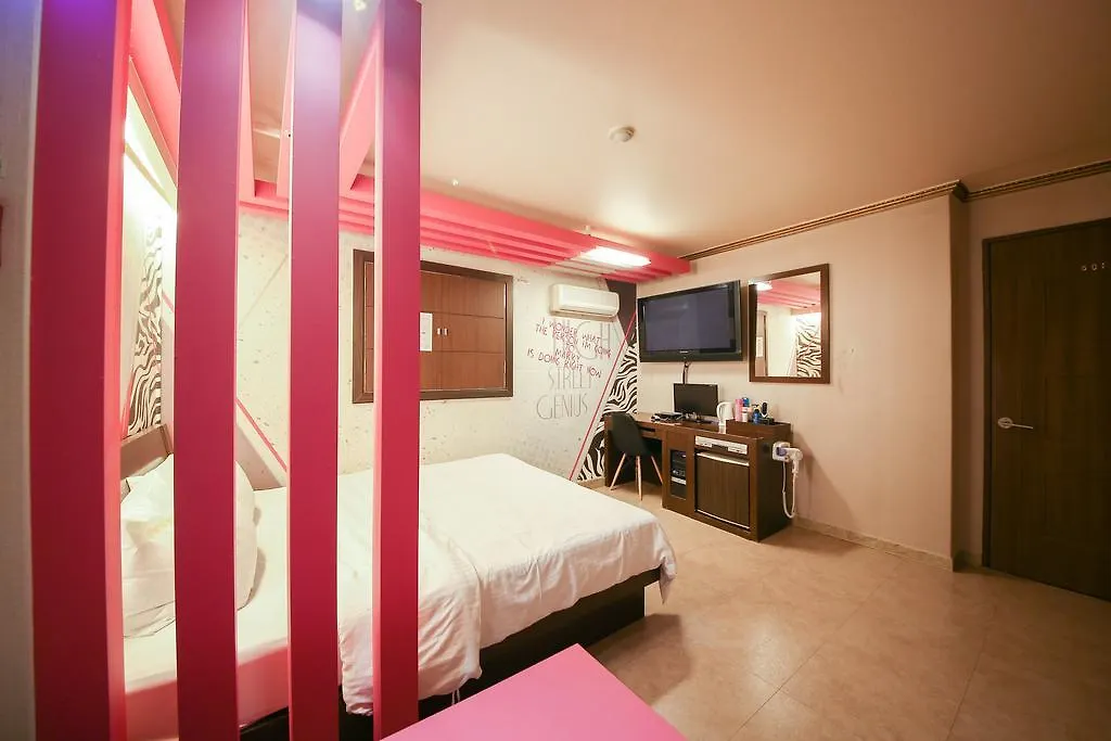 kontakty Amor Hotel